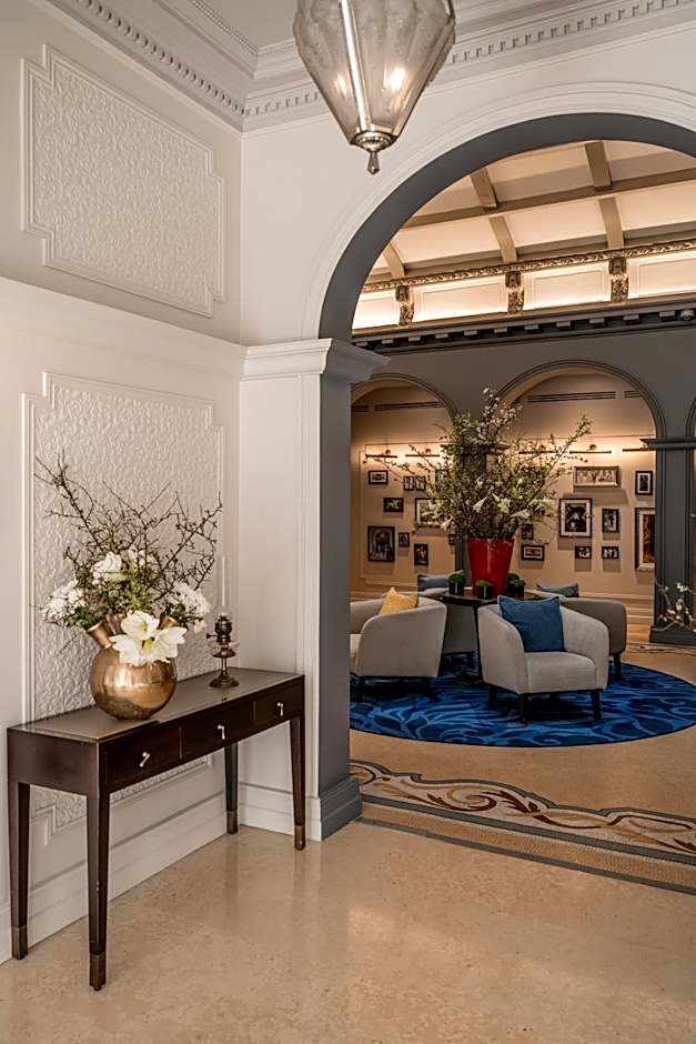 La Clef Louvre Paris by The Crest Collection