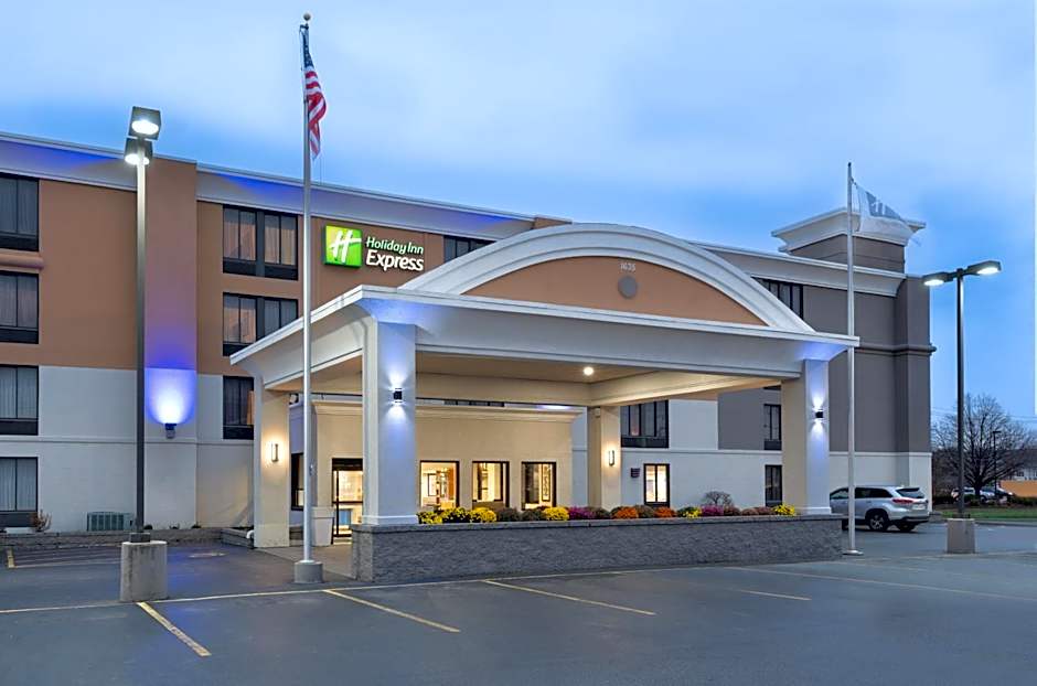 Holiday Inn Express Rochester - Greece By IHG