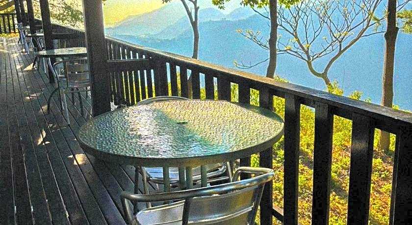 Zusin Shin Garden Hotel