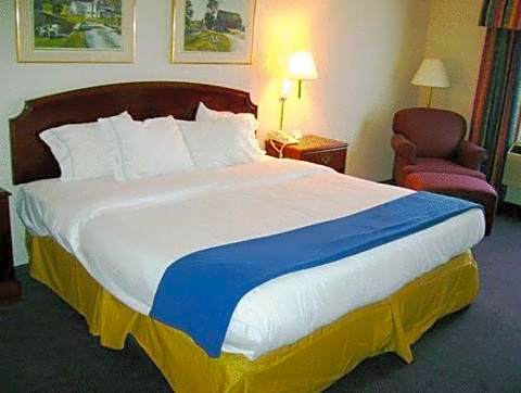 Holiday Inn Express Stephens City By IHG