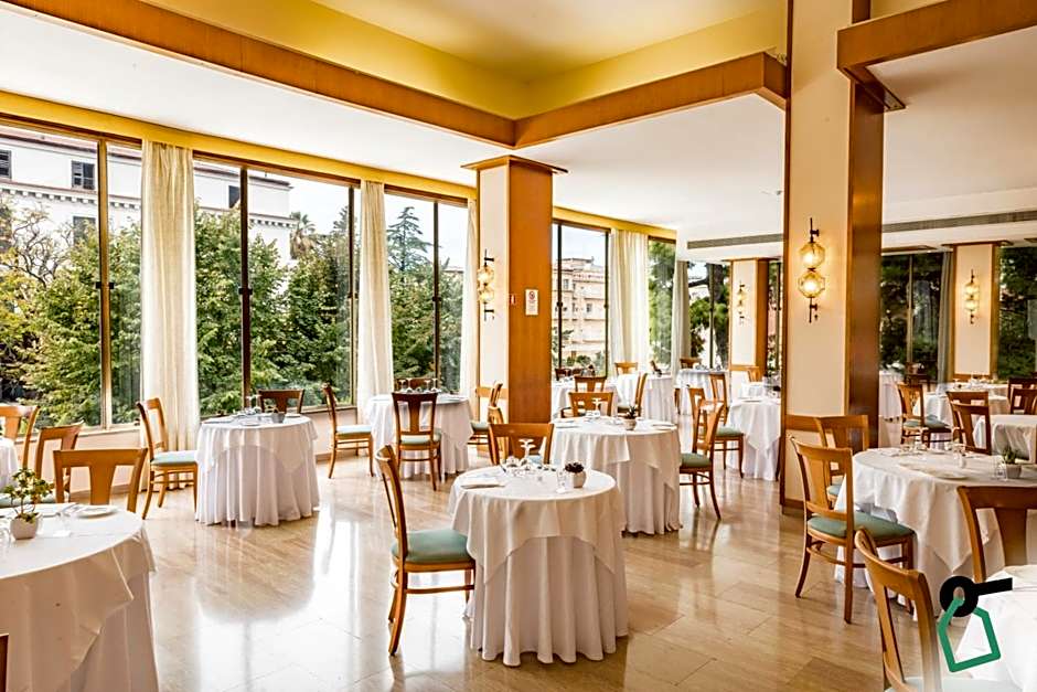 HOTIDAY Room Collection - Sorrento