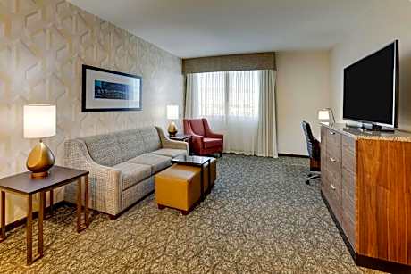 King Suite with Sofa Bed - High Floor