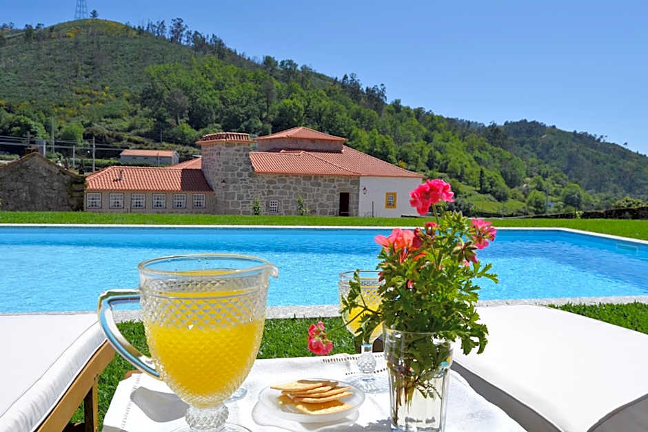 Casa da Portela de Sampriz