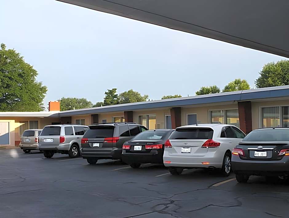 American Motor Inn - Rock Island