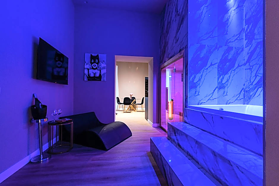 Maximum hub suite&spa