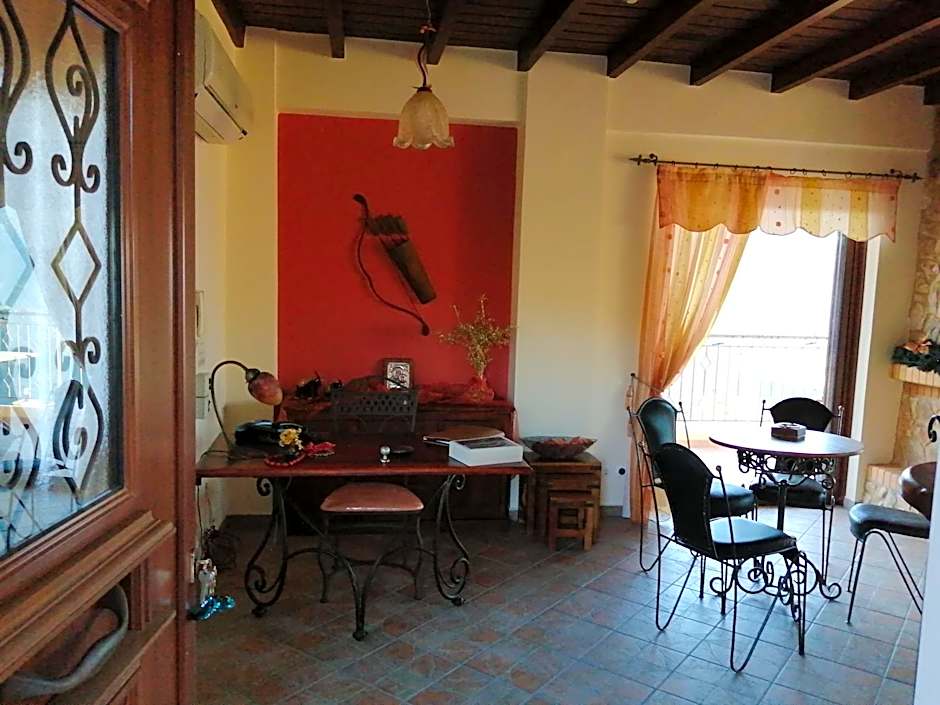 Kallisti Ξενώνας Διακοπτό-Καλάβρυτα