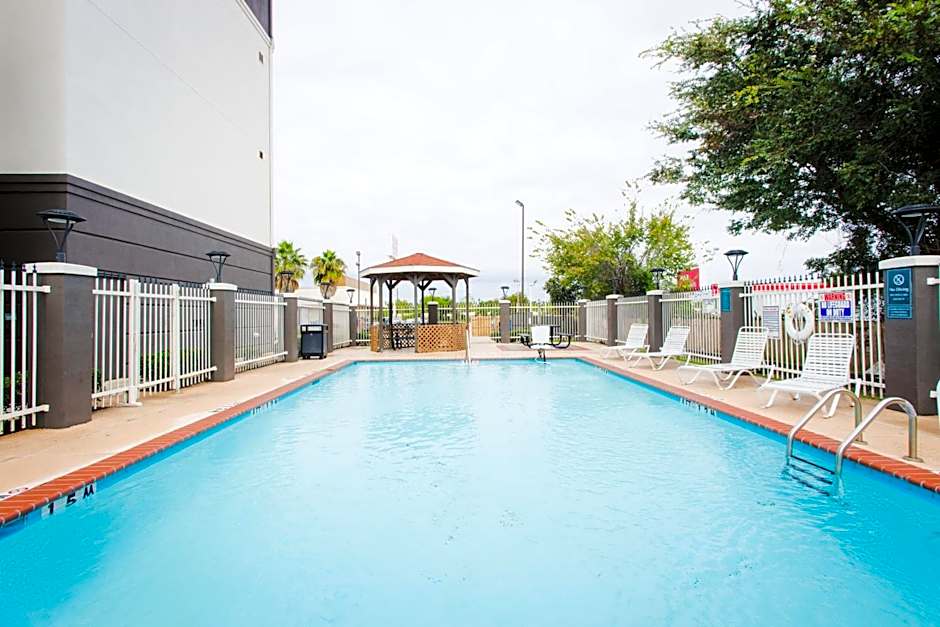 Palacio Royale Inn Signature Katy