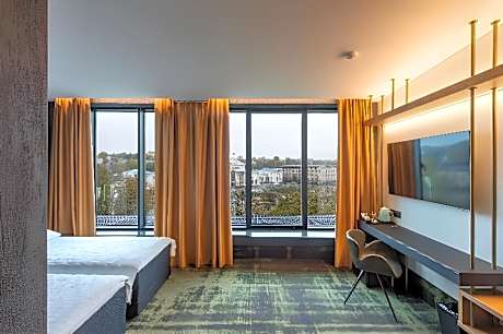 Sky View Twin Room