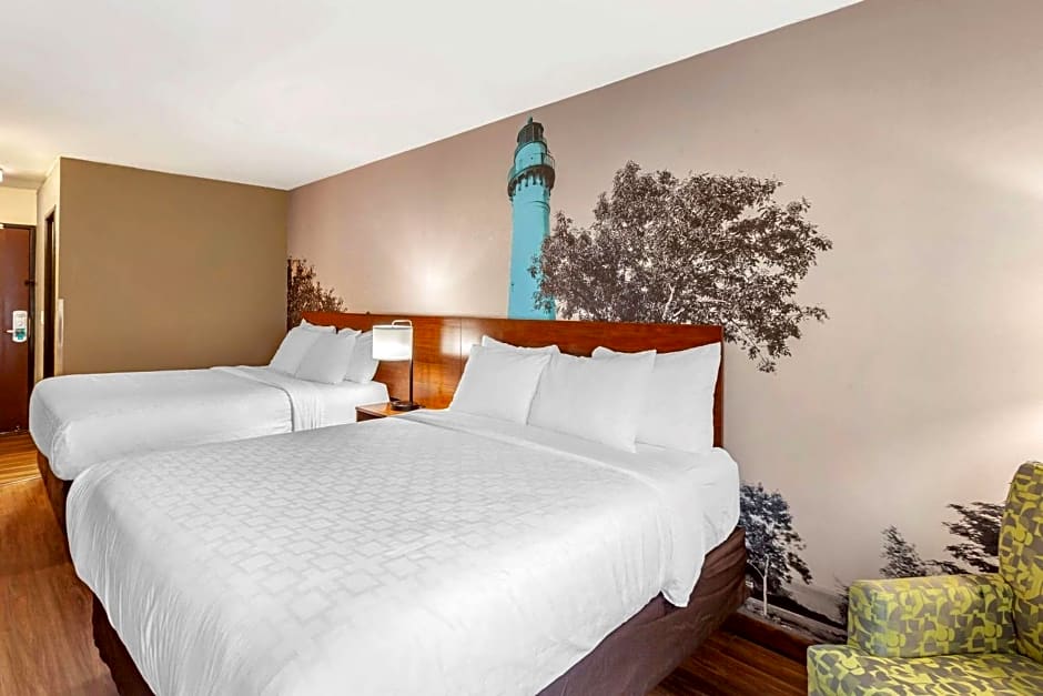 Clarion Pointe Racine - Mount Pleasant
