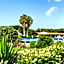 Residence with swimming-pool in Arborea just 300 meters from the beach