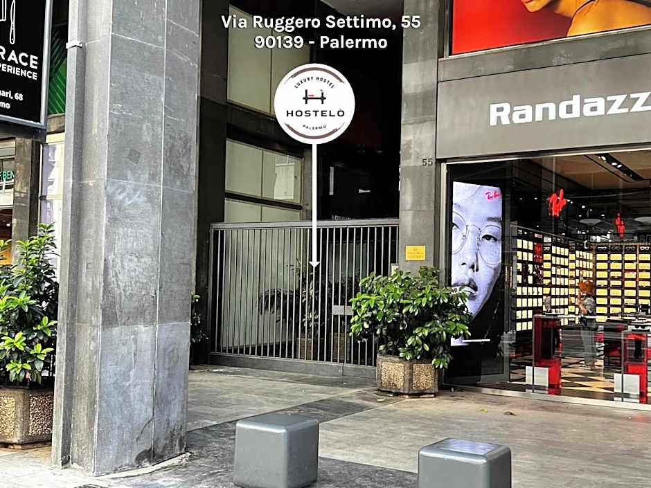Hostelò - Luxury Hostel