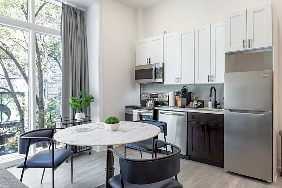 Sosuite at French Quarters - Rittenhouse Square