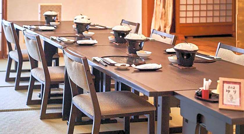 Kameyama Onsen Hotel