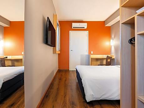 Adapted Standard Double Room