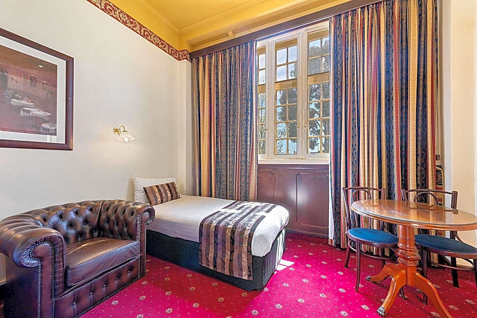 Quality Hotel Colonial Launceston