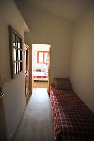 Studio with Mountain View