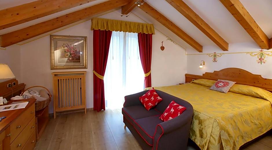 Alexander Hotel Alpine Wellness Dolomites