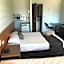Longreach Most Central Motel