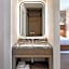 Burton House, Beverly Hills, A Tribute Portfolio Hotel