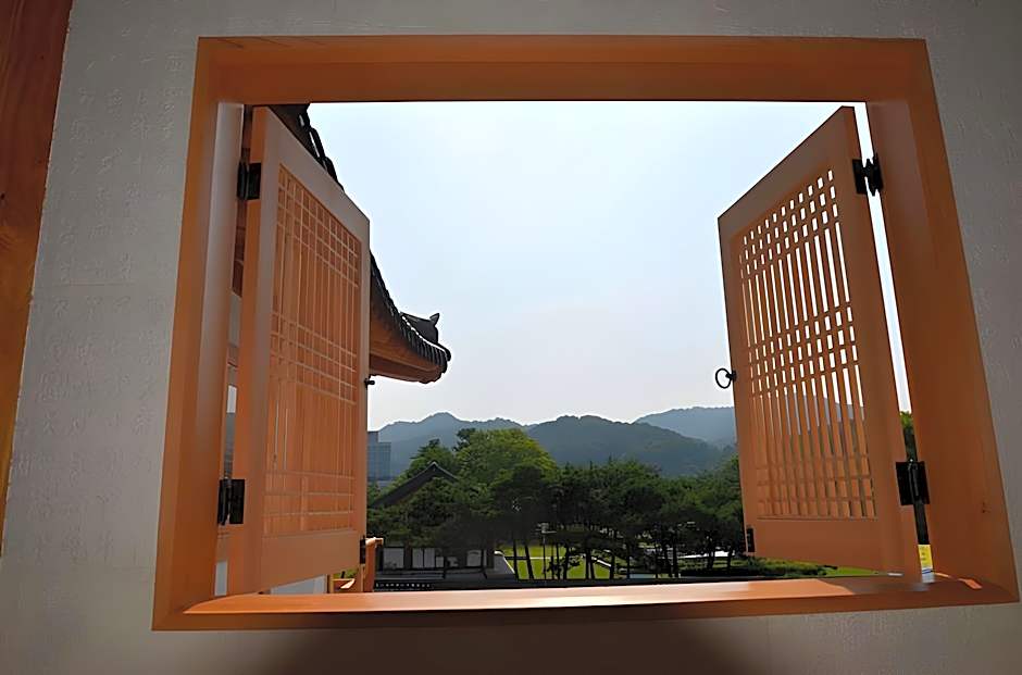 Nabijam Hanok Hotel