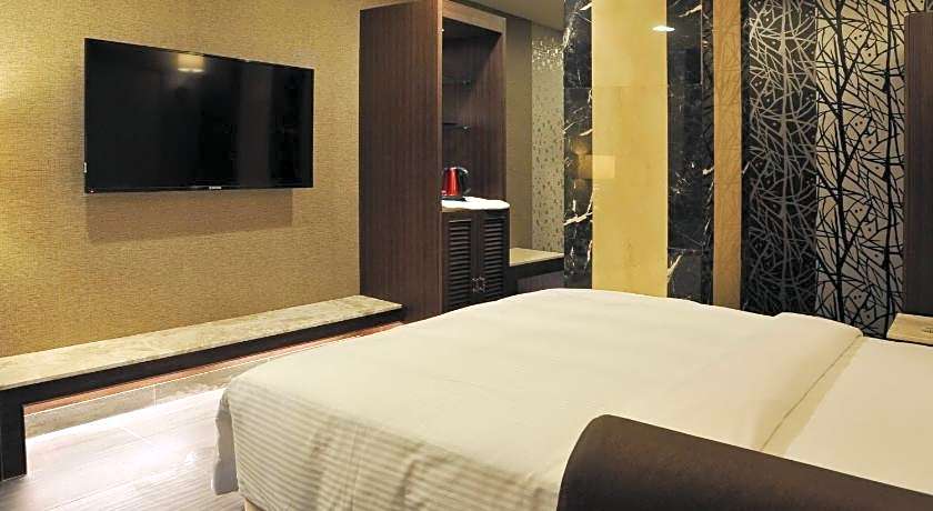 Maple Hotel Second Branch