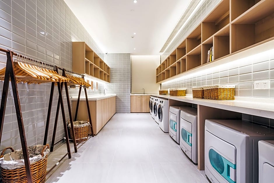 Atour Hotel (Lanzhou Xiguan Zhengning Rd)