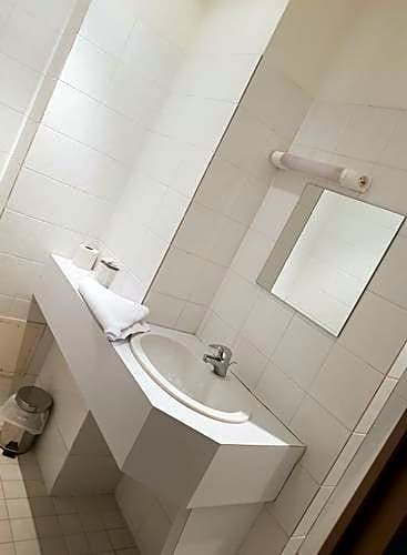 Ambiance Hotel