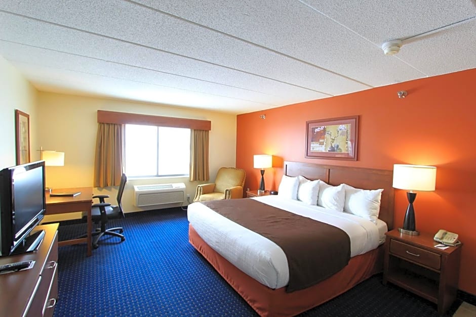 AmericInn by Wyndham Cedar Rapids/CID Airport