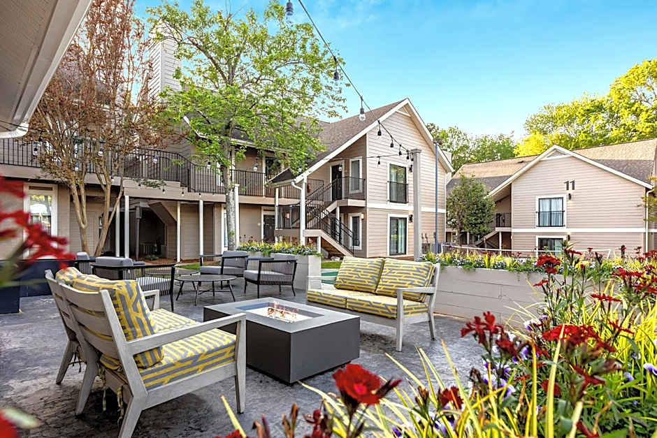 WaterWalk Extended Stay by Wyndham Atlanta Perimeter