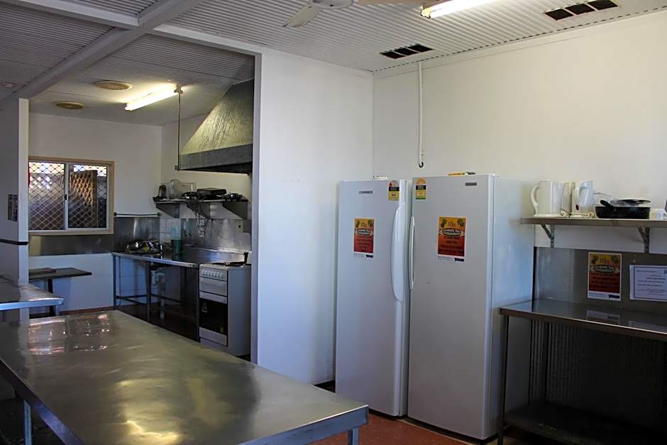 Roebuck Bay Backpackers