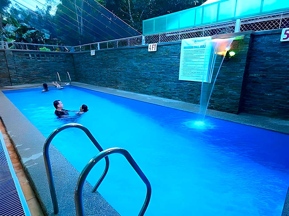 RedDoorz @ New Casamila Hotel Palawan