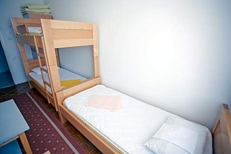 Triple Room with Shared Bathroom