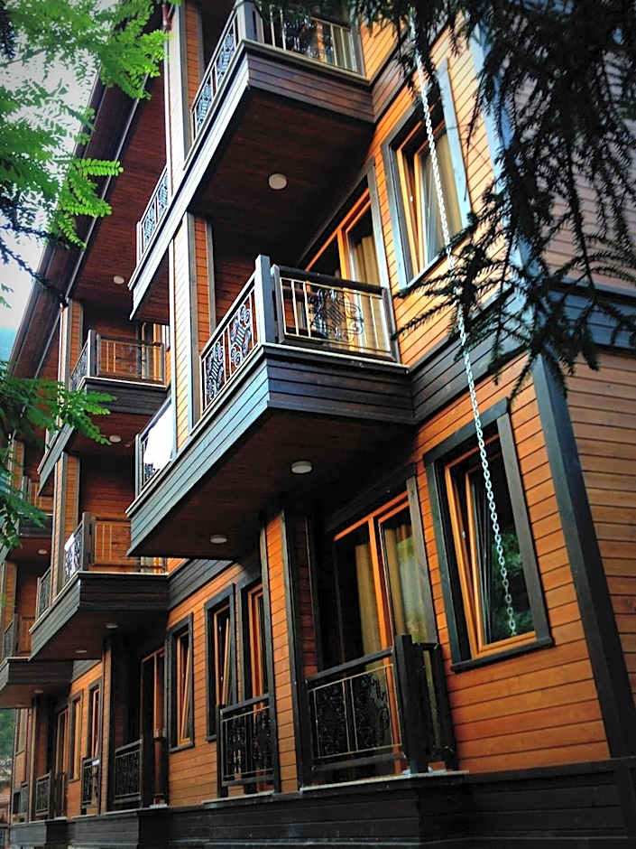 Inanlar Garden Hotel & Bungalow