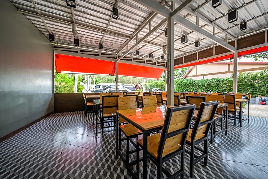 Nai Yang Place - Phuket Airport