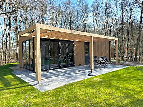 Cube Hottub 6
