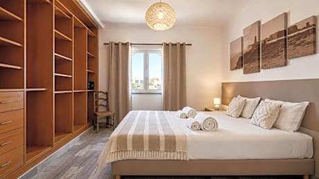 Tonel Apartments