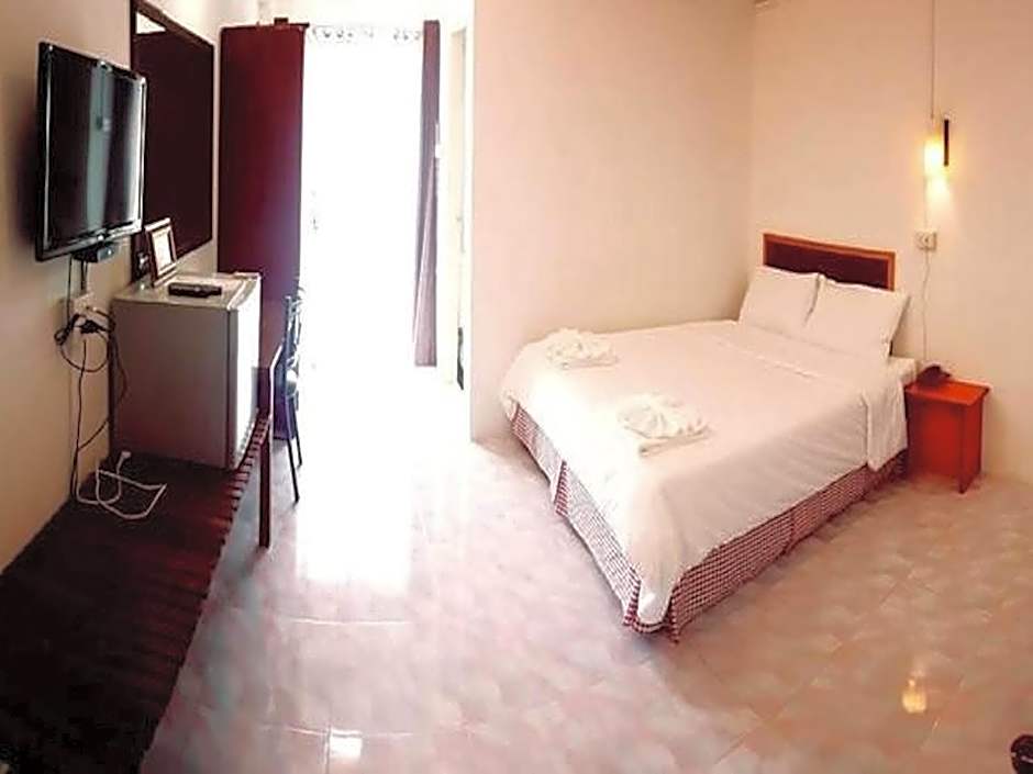 Hotel De Ratt Phuket