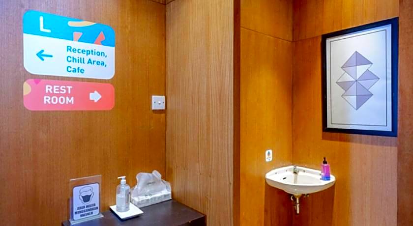 Sans Hotel Ekkon Yogyakarta by RedDoorz