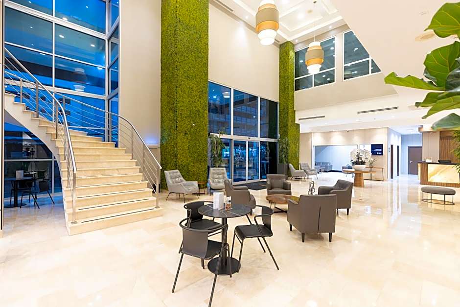Victoria Hotel and Suites Panama
