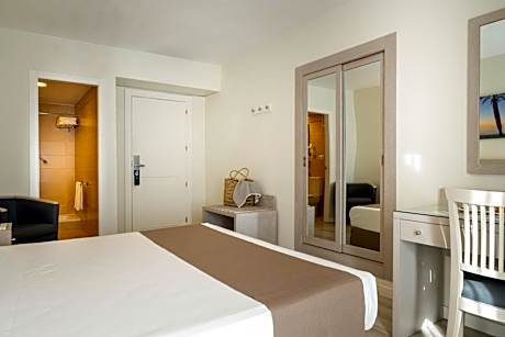 Classic Double or Twin Room