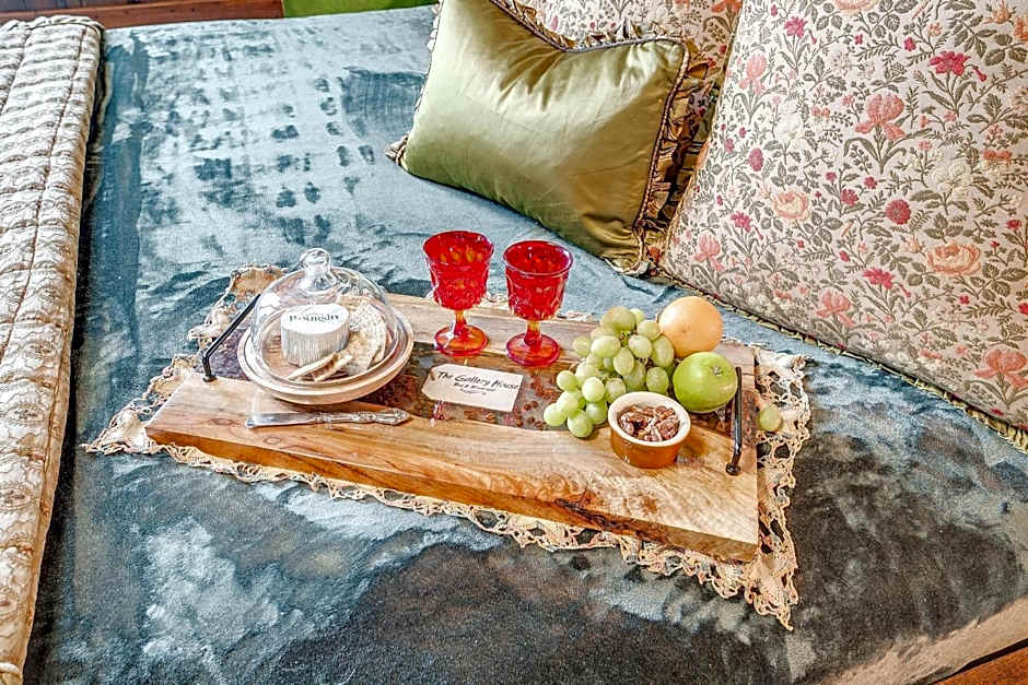 The Gallery House Boutique Hotel