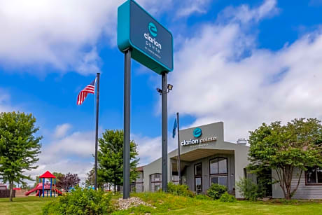 Clarion Pointe Tomah