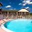 Super 8 by Wyndham Tampa U.S.F. Near Busch Gardens Downtown