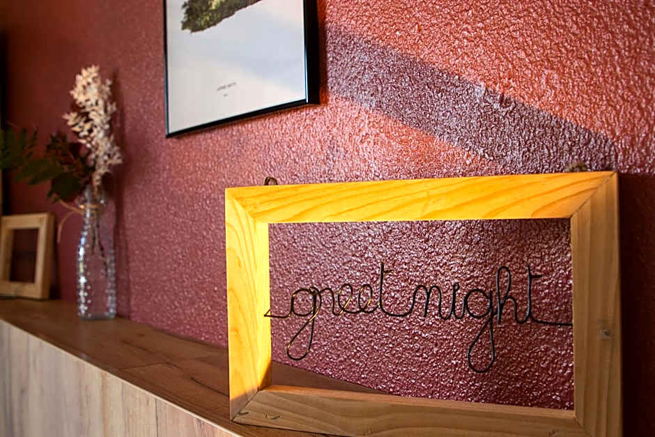 greet Hotel Castres Saix