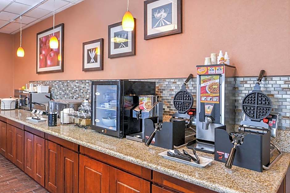 Best Western Plus Rama Inn