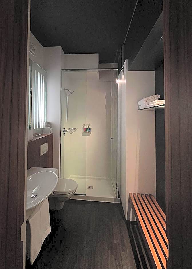 Alt Hotel Halifax Airport