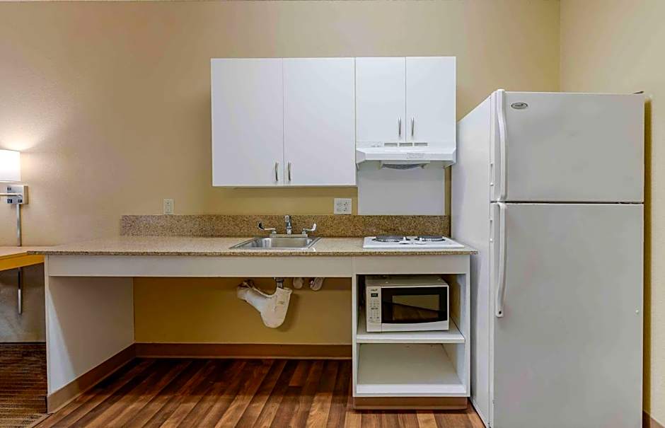 Extended Stay America Select Suites - Washington, D.C. - Germantown - Milestone