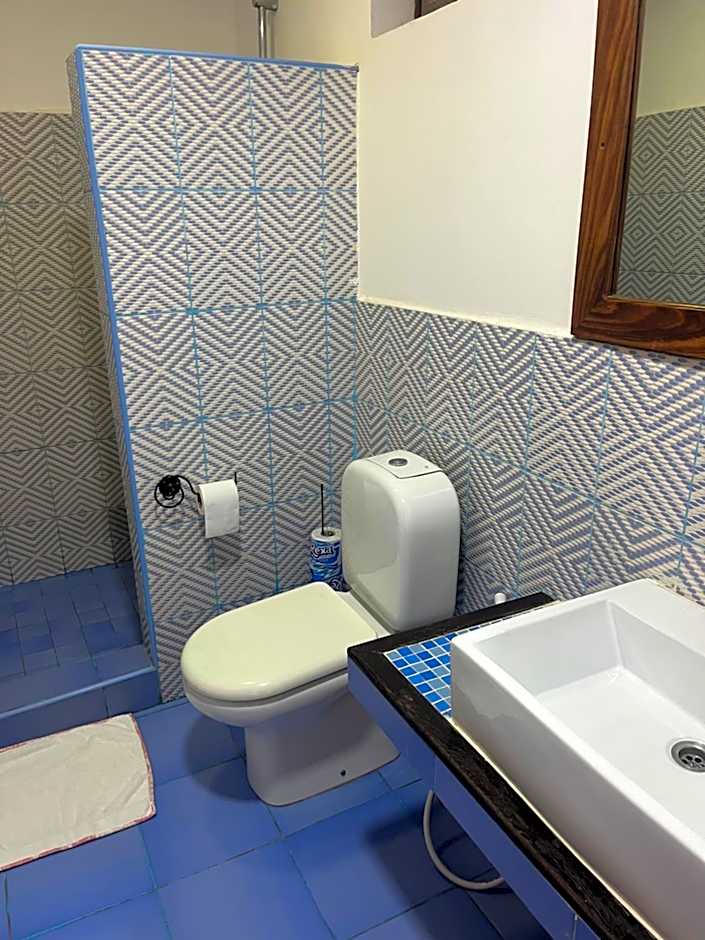 27 Cafe Zanzibar Airport Hotel