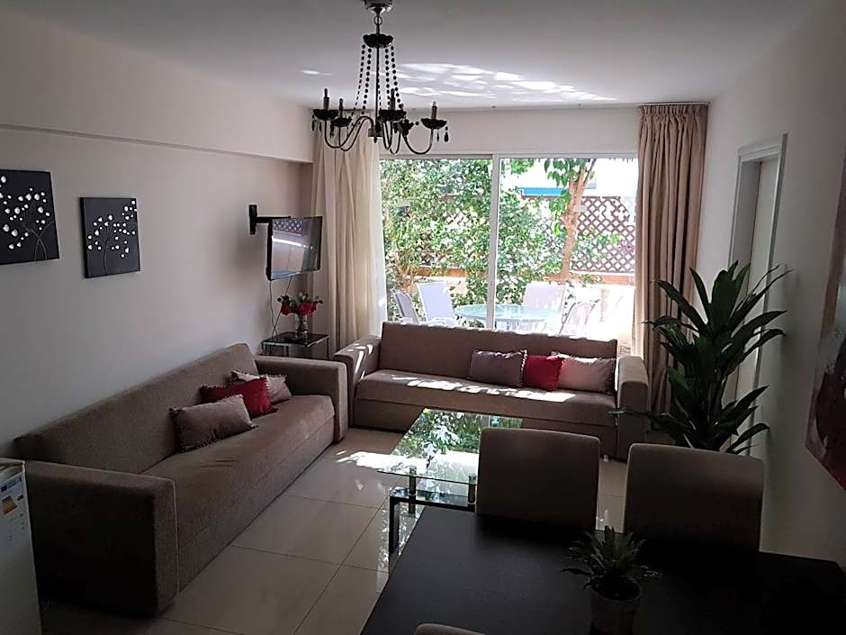 Marianna Hotel Apartments