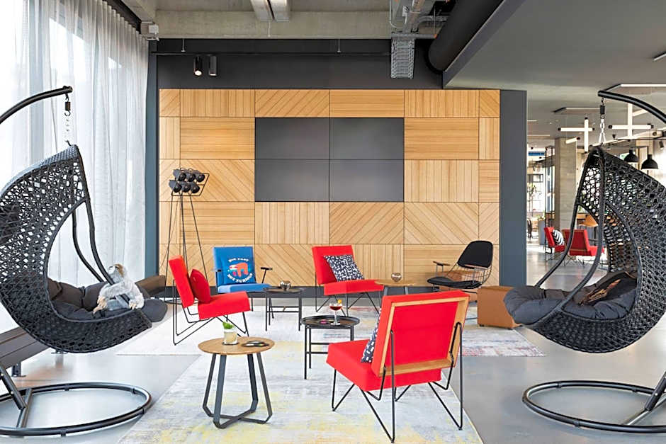 Moxy Utrecht